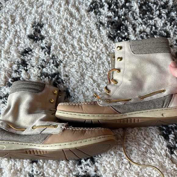SOLD Sperry Lace up boots - Picture 6 of 6
